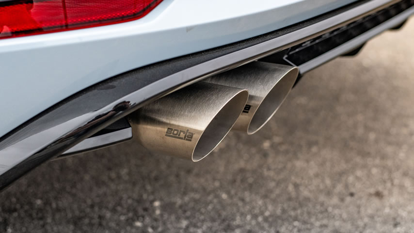 2019 Volkswagen Golf R with Borla Cat-Back Exhaust - Tip Detail