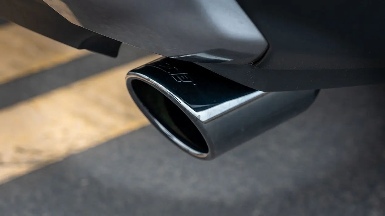 2023 Toyota RAV4 Hybrid - Black Chrome Tips