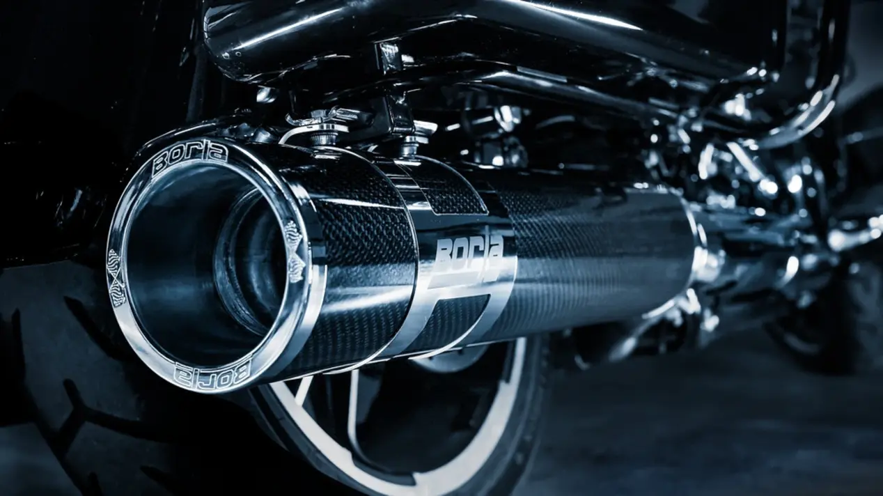 Harley Davidson exhaust systems