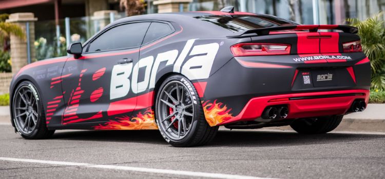BORLA SHOWS CAMARO SS, KINDIG PONTIAC AT SEMA